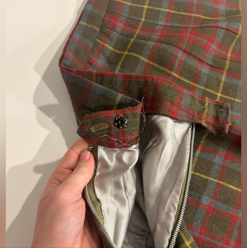 VINTAGE Handmade Plaid Skirt - Size M - Picture 5 of 7